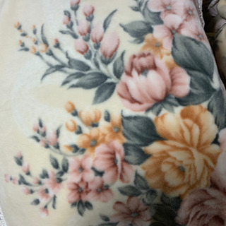 布団　もらってください。