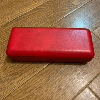 [決まりました]メガネケース　赤の画像