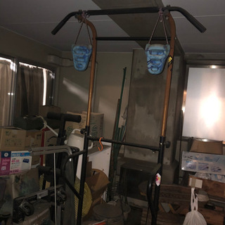 ぶら下がり健康器具