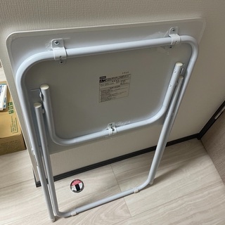 美品　ニトリ　折りたたみデスクの画像