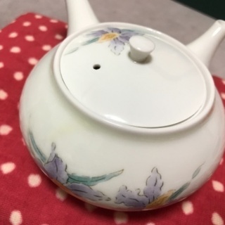 急須と湯呑みのセット差し上げますの画像