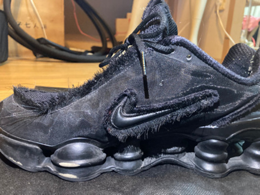 COMME des GARCONS × NIKE SHOX