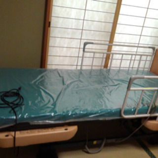 【値下げしました】電動ベッド　パラマウント
