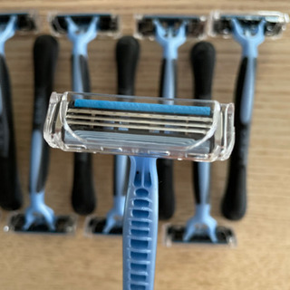 【コストコ】Gillette カミソリ　3枚刃　10本　新品の画像