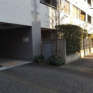☆仲介手数料0円！☆月極駐車場☆目黒区下目黒☆目黒☆3.6万円～☆