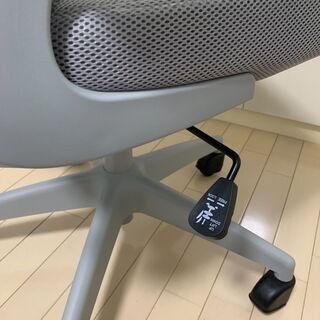 GTXMAN オフィスチェア デスクチェア メッシュ 椅子 ハイバック パソコンチェア 事務用椅子 通気性 昇降機能付き ロッキング機能 106-GRAYの画像