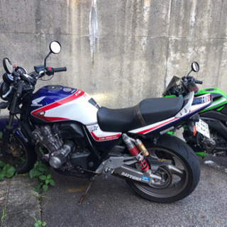 CB400SF (nc42)REVO検3年9月まで＊難ありの画像