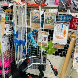🔶Tanaka(タナカ) 両手ハンドル エンジン刈払機🔸定価￥3...