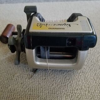 シマノ　スーパー小船2000 リールの画像