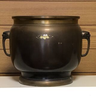 火鉢（灰ならし＆灰 付き）の画像