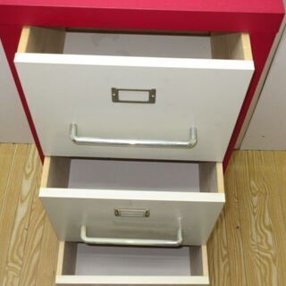 jtp-0493　木製　チェスト　白×赤　小物入れ　収納ボックス　衣装ケース　収納ケース　チェスト　衣類ケース　収納　小物収納　引出　衣類収納　収納　クローゼット　タンス　たんす　レトロポップの画像