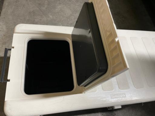 【最終処分につき今週1000円値引き】鮭釣り アキアジ 大型 クーラーボックス