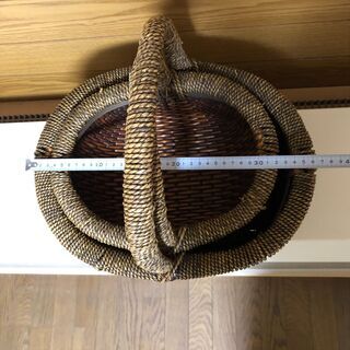 籠（大小セット）の画像