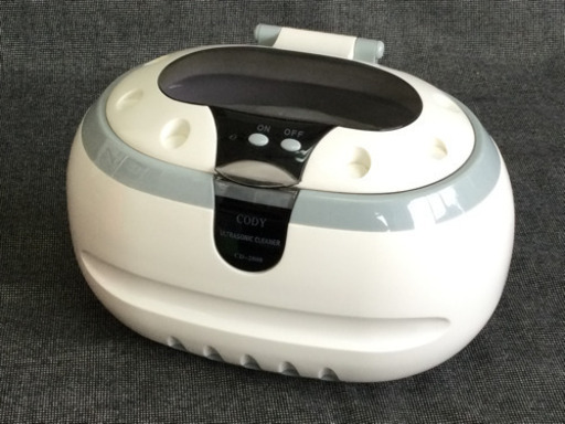 中古　超音波クリーナー　幅20　　奥行12.5　　高さ14.5　 （ｃｍ）　メガネ　貴金属　超音波洗浄器