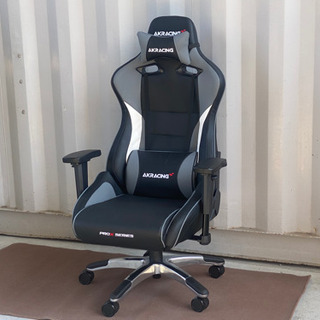 美品！AKRACING◇ゲーミングチェア◇デスクチェアPROXSERIES◇リクライニング◇ブラック