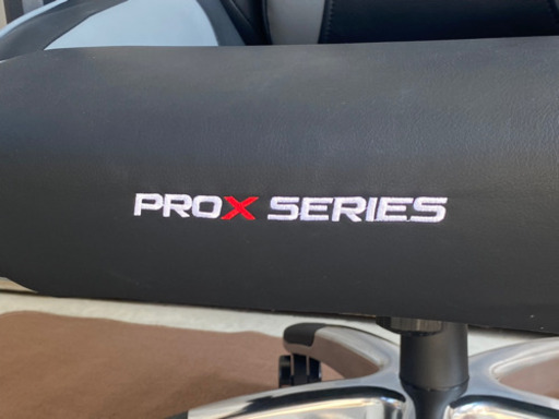 美品！AKRACING◇ゲーミングチェア◇デスクチェアPROXSERIES◇リクライニング◇ブラック