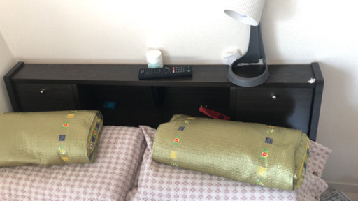 セミダブルベッド　収納付きベッド