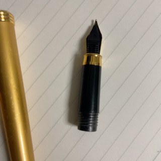 万年筆 ゴールド 金色の画像