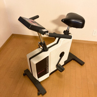8月15日限定！エアロバイクCOMBI AEROBIKE EX80 ！