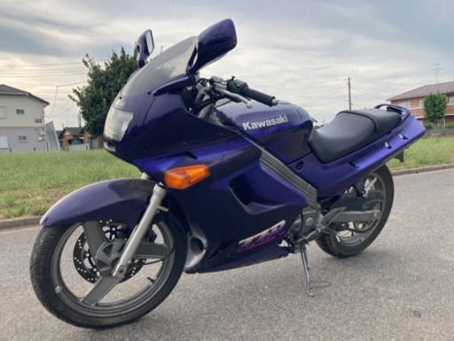 カワサキ　ZZR250　車　バイク