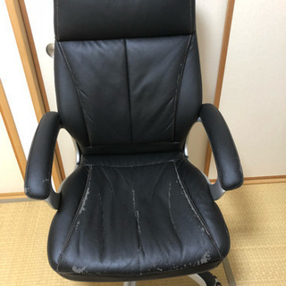 引取決定【中古】デスクチェア
