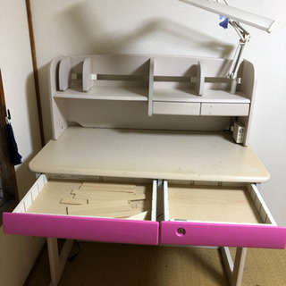 学習机☆キズ汚れあり、引き取りに来れる方、無料で差し上げます☆の画像
