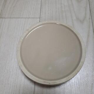 【取引中】小動物用餌皿の画像