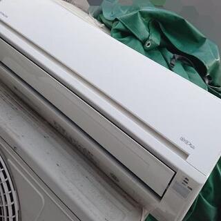 激安☆2013年製 日立 エアコン 2.2kw☆②
