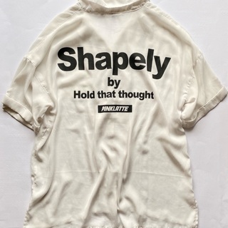 【受け渡し確認中】Pink latte ピンクラテ　プリント　シフォンシャツの画像