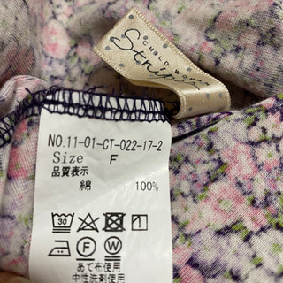 花柄 カットソー チャイルドウーマン トップス ピンク フリル の画像