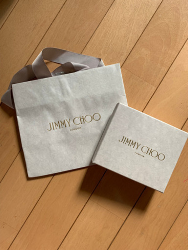 ジミーチュウ JIMMY CHOO レザーキーホルダー