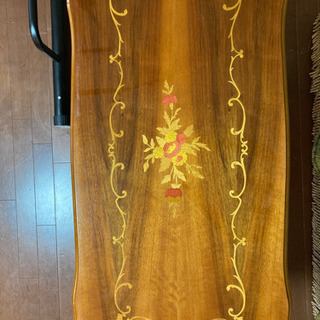 ジャンク　コーヒーテーブルの画像