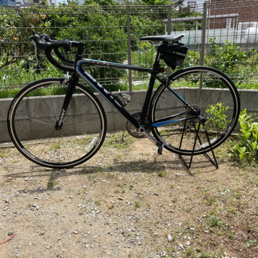 ロードバイク　GIANT 自転車