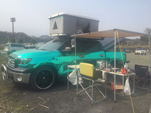 カーサイドオーニング
