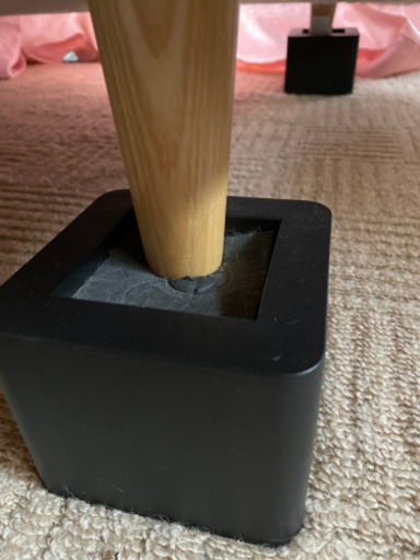 ベッドやソファーを高く上げる台　4個セット