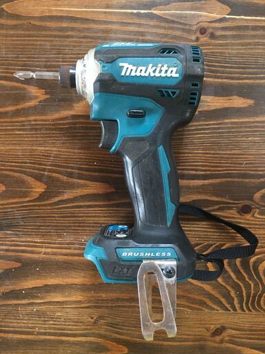 マキタ インパクトドライバTD171(18V)青TD171DZ