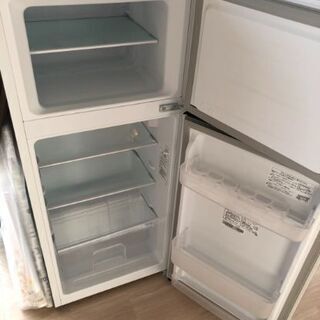 冷蔵庫 2018年製の画像