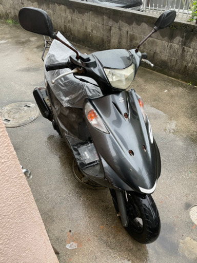 バイク V125g