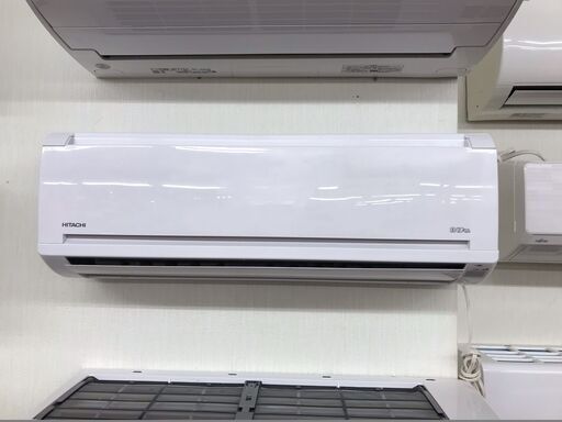 状態Ａランク！！！　日立　２．２ｋ冷暖房エアコン　標準工事費込み　３９，９８０円（税込み）