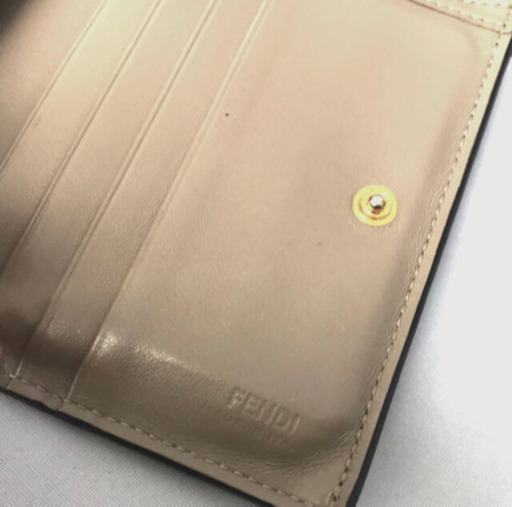 FENDI 二つ折り 財布 フェンディ エフイズフェンディ