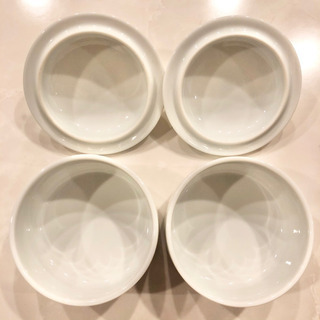 【ネット決済・配送】錦松梅　信秀作　有田焼容器入　蓋付き容器　小鉢　きんしょうばい　2個セット　美品　金松梅 Kinshobai Arita yaki porcelain ceramic pair の画像