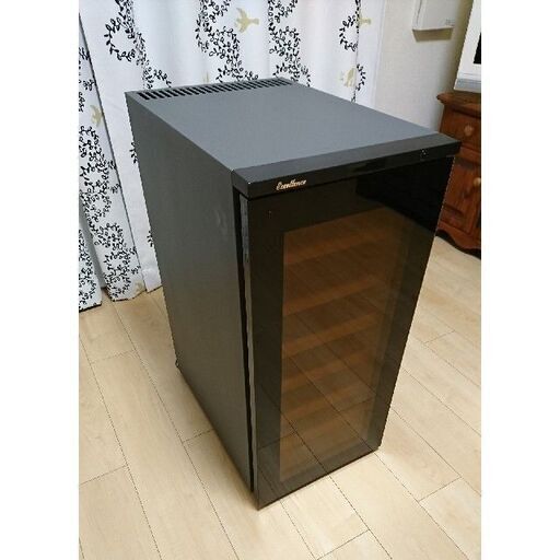 三ツ星貿易 エクセレンス MW-70CE ワインセラー 70L 18本収納  ☆配達可能 買取帝国 朝霞店