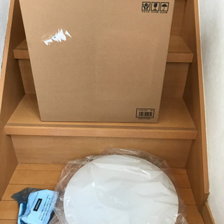 一時受付終了)2019年購入 2018年製 未使用保管品 アイリ...