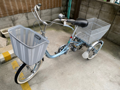 ブリヂストン　大人用三輪車