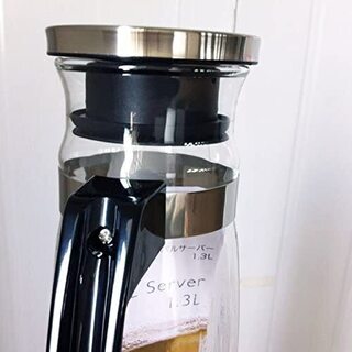 iwaki(イワキ) 耐熱ガラス ピッチャー 冷水筒 楕円型 1.3L オーバルサーバー 麦茶 お茶 ポット KT297K-SVの画像