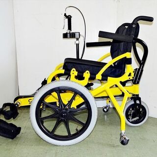 山口)下松市より　足こぎ車椅子(Mサイズ)ソリッドイエロー　耐荷重100㎏ 対応身長145～180㎝　BIZHG22Hの画像