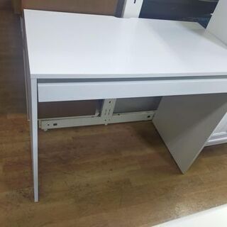 【着払い対応可能！！旧鹿児島市内送料無料】 リサイクルストアスターズ城西店パーソナルデスク　ホワイトの画像
