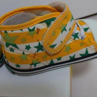 CONVERSE　スター　スニーカー
　黄色✕緑　13センチの画像