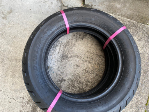 DUNLOPのフロントとリアのセット売り　タイヤです。 リア　160/80-15M/C 74S フロント　120/80-17M/C 61S