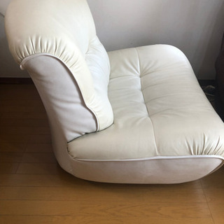 最終値下げ❣️【引き取り限定】1人用ソファの画像